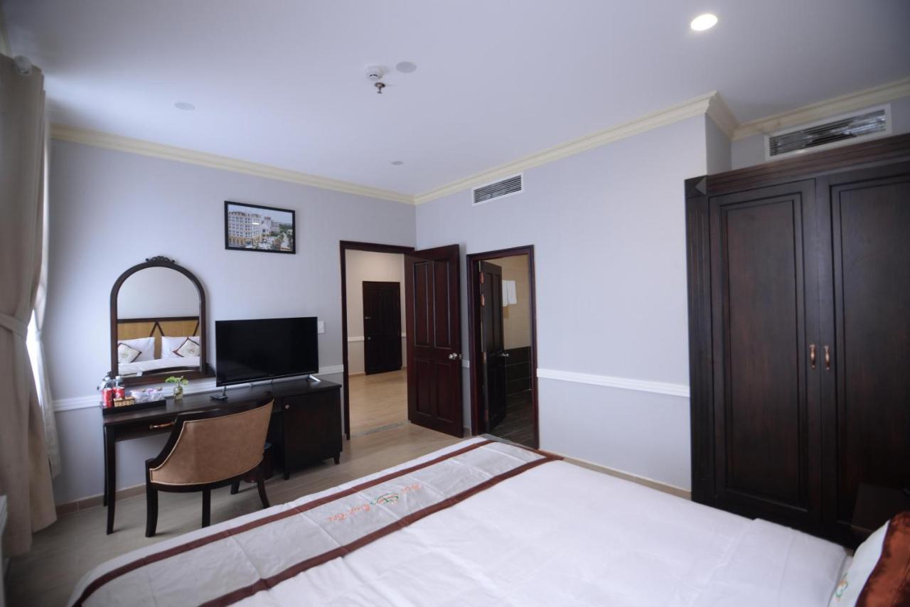 Que Toi Hotel Soc Trang Екстер'єр фото