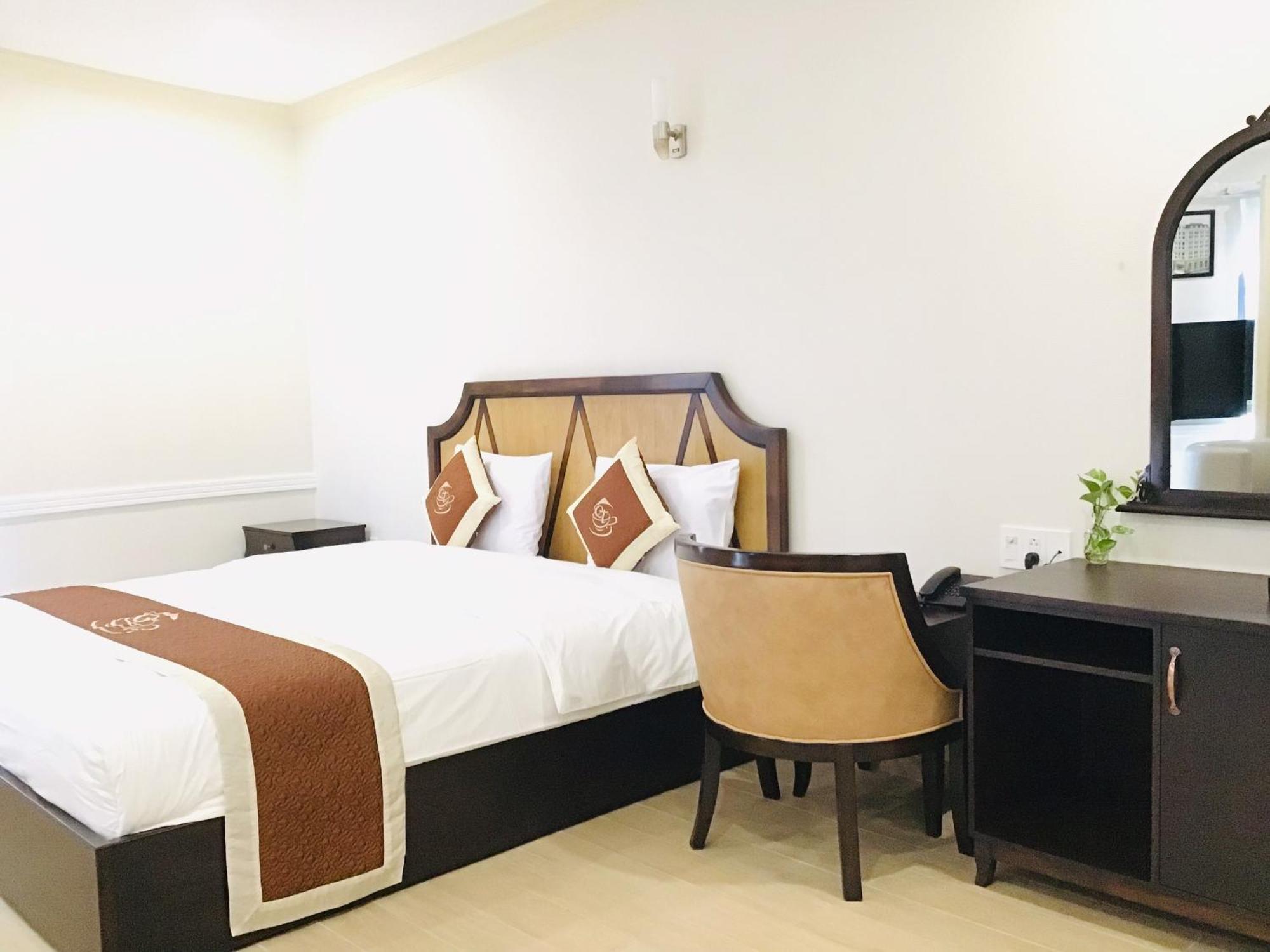 Que Toi Hotel Soc Trang Екстер'єр фото