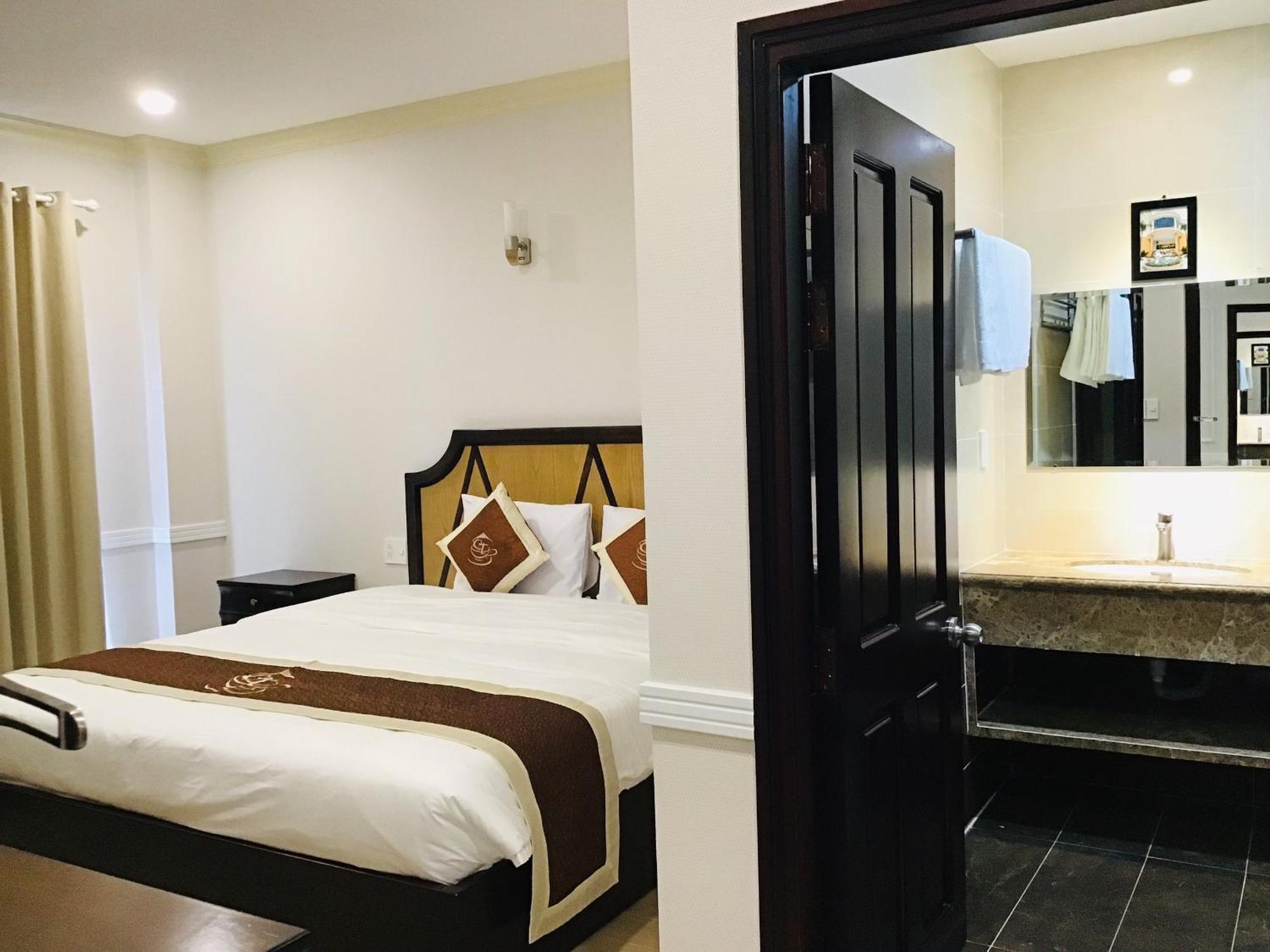 Que Toi Hotel Soc Trang Екстер'єр фото