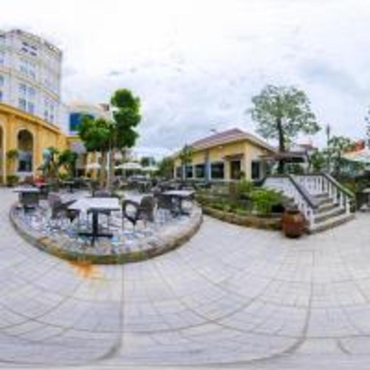 Que Toi Hotel Soc Trang Екстер'єр фото